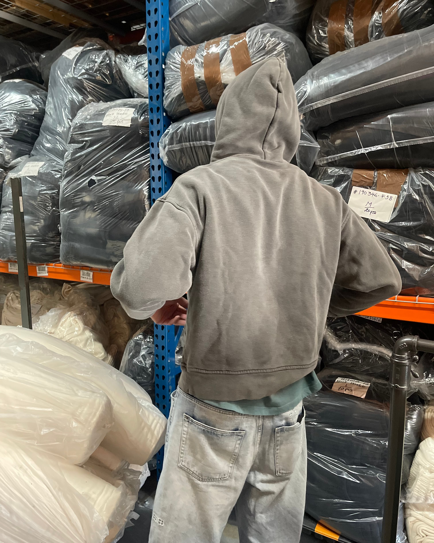 VINTAGE BLACK HOODIE