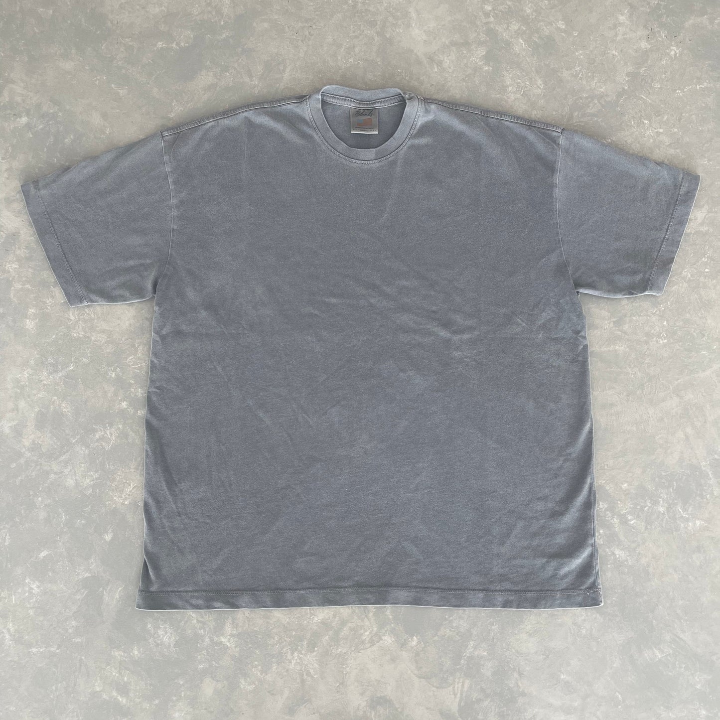 VINTAGE GREY T-SHIRT